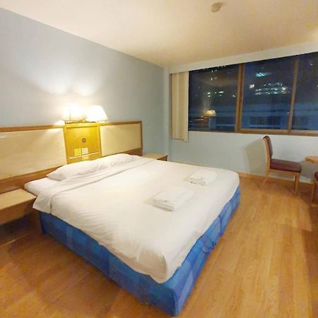 Wish Inn Chidlom V วิช อินน์ ชิดลม 2 Bangkok Bagian luar foto